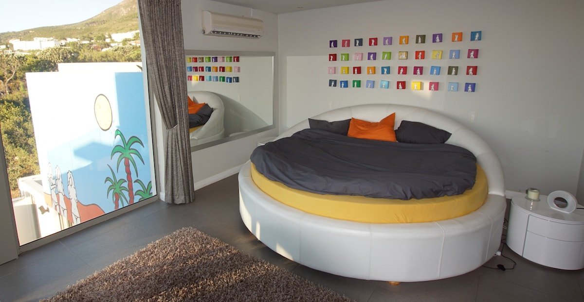 The Baules Camps Bay, Spectacular Luxury Villa gallery image 5