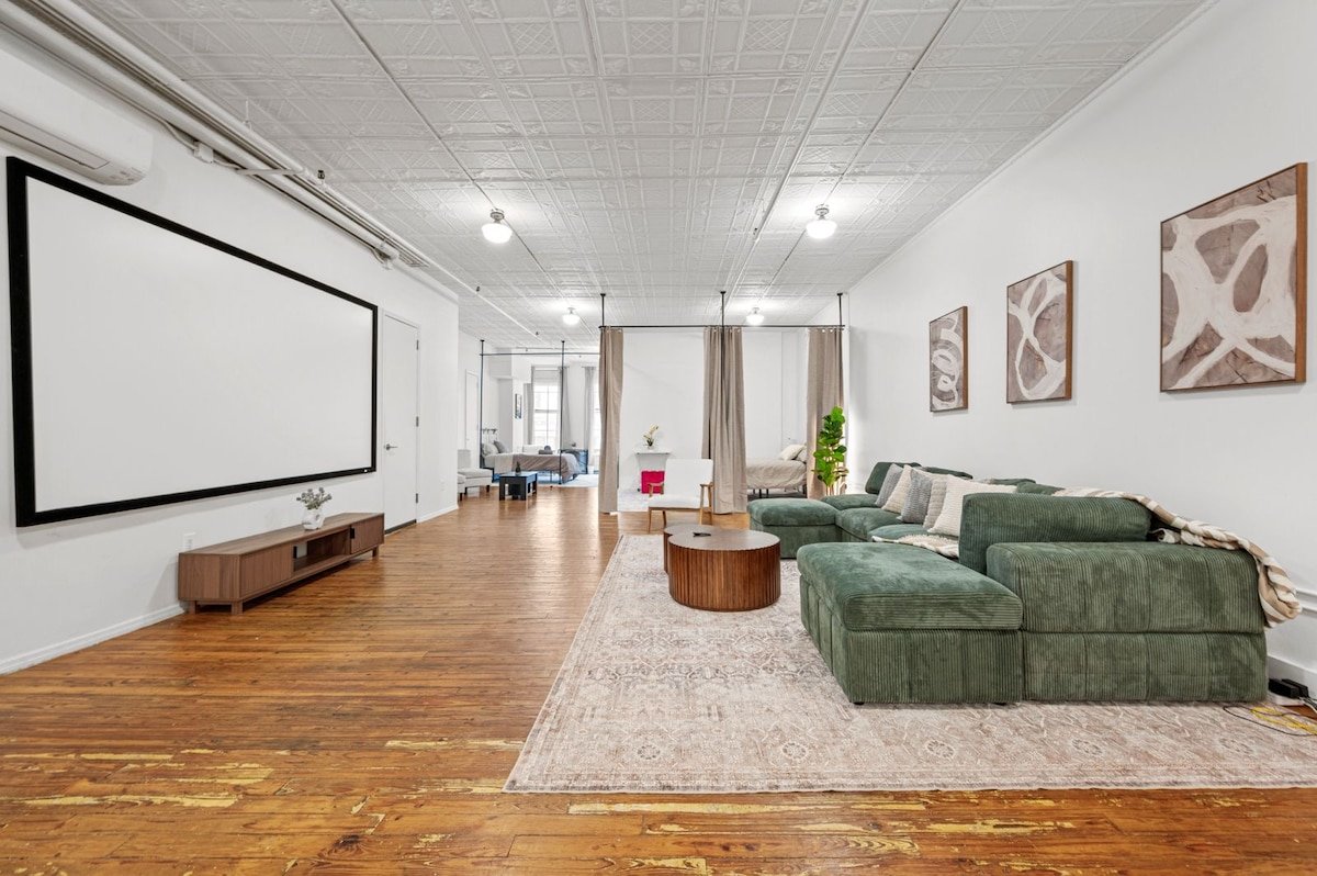 Upscale Soho Loft 2000 SF – No Party/Music gallery image 4