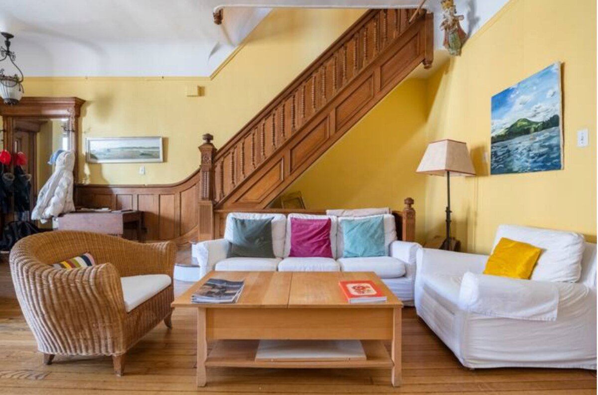 Classic Park Slope Brownstone. A gem. 4 BR, WBFP gallery image 3