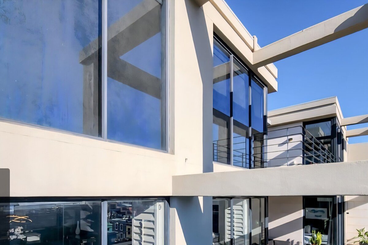 Luxury Penthouse Apartment with Private Pool gallery image 5