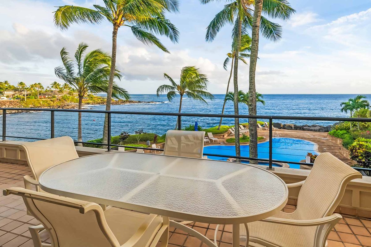 Whalers Cove 221 & 222 By Parrish Kauai