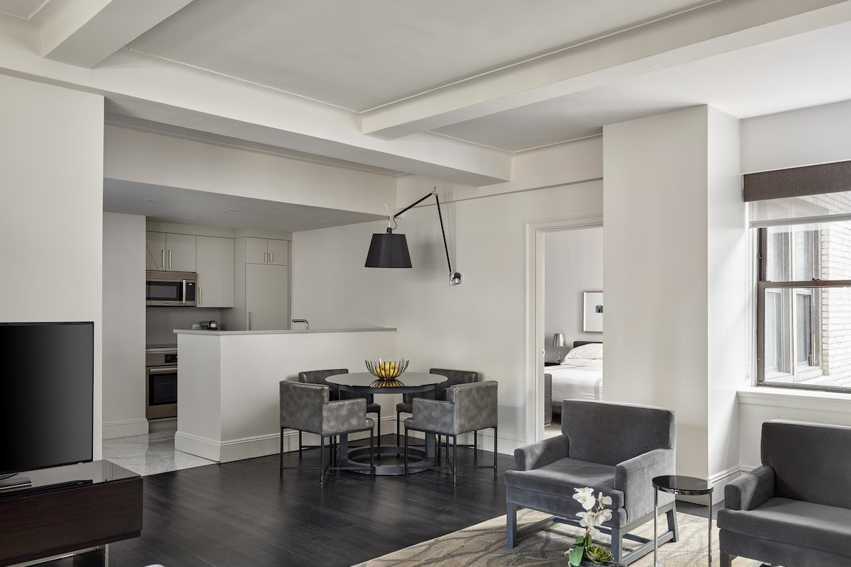 2BR Penthouse Apt w/ Private Terrace gallery image 2