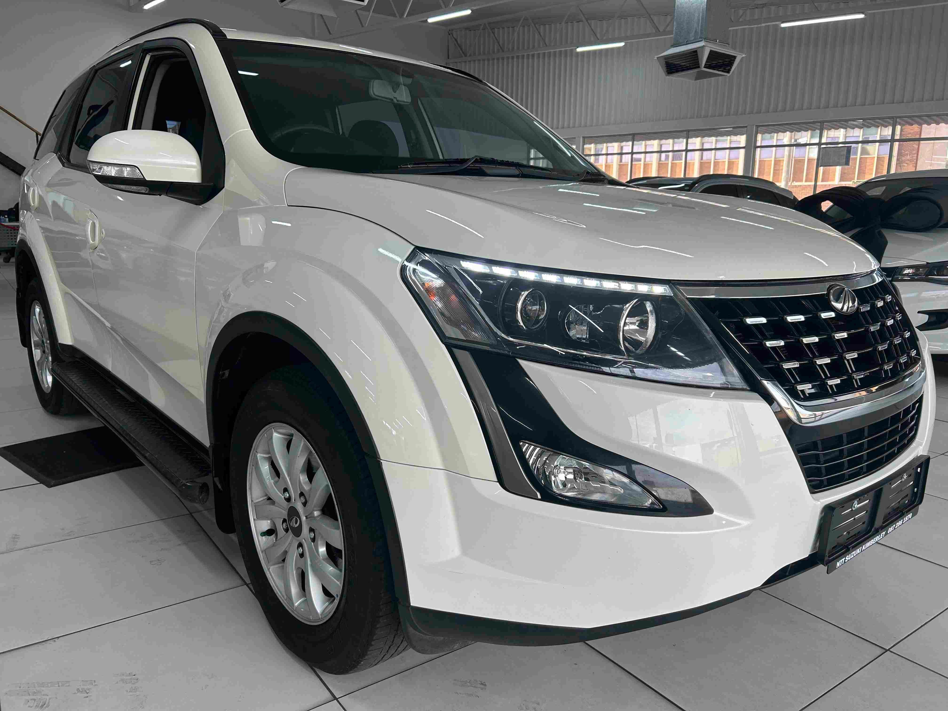 MAHINDRA XUV 500 2.2D MHAWK for Sale in South Africa