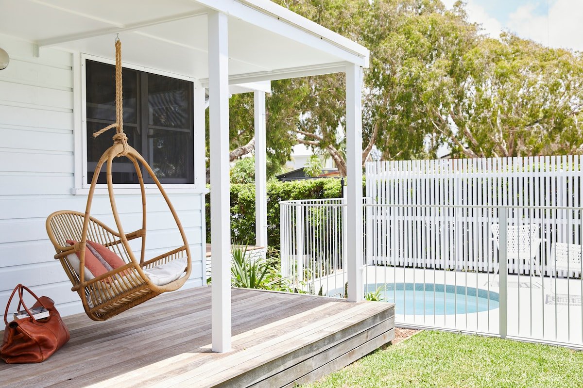 Paradiso Property – Drifters house and studio gallery image 3