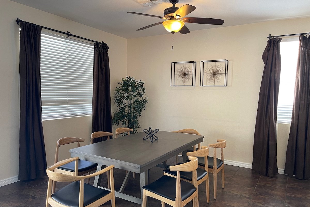 PEACEFUL PARADISE W/POOL gallery image 5