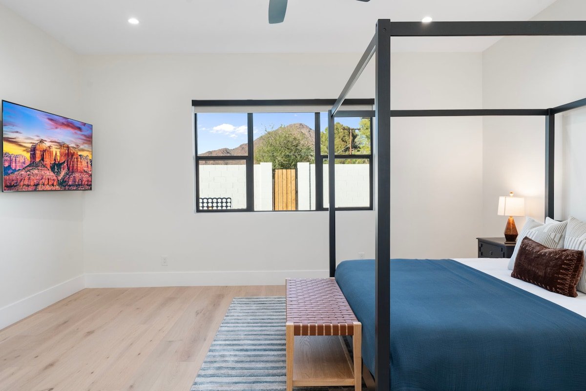 Mountains, Pool & Games: Oh My! gallery image 5