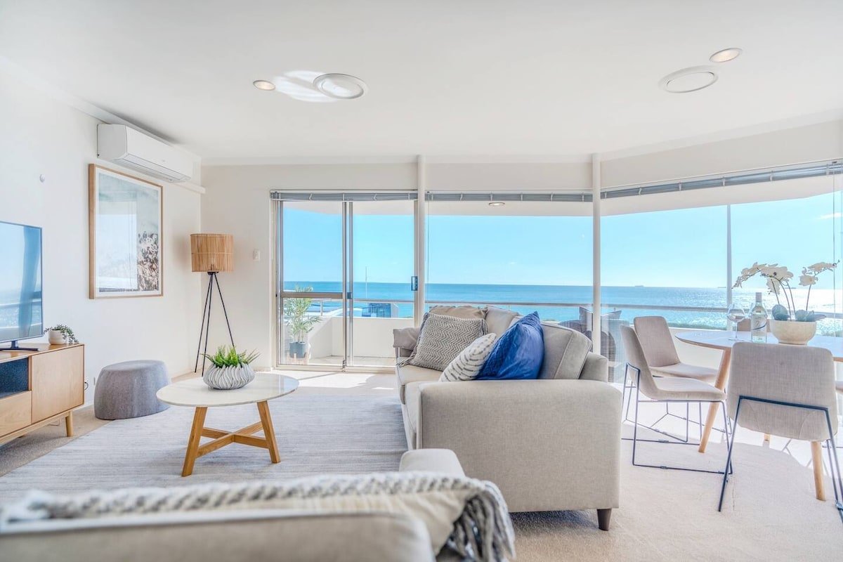 Breathtaking Beachside Sunsets gallery image 4