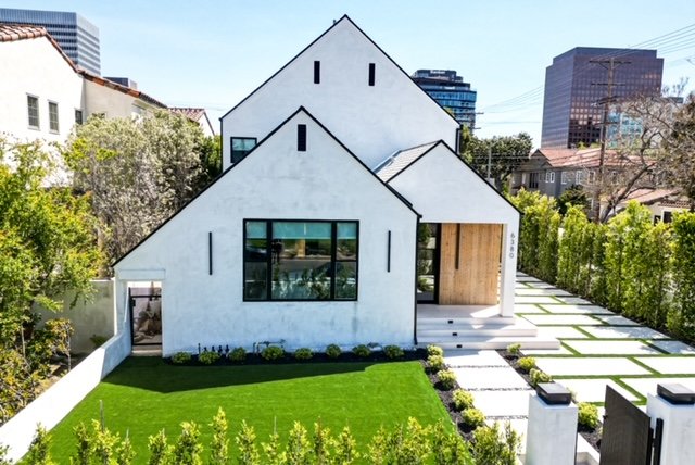 Modern Serene House in Prime LA!