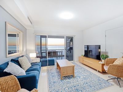 Deep Blue 13 – Beachfront Apartment