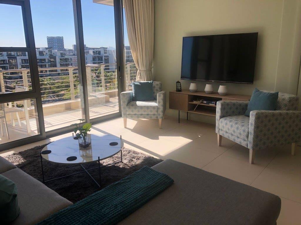 Two-bedroom Fifth fl Apartment gallery image 2