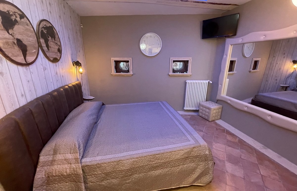 Don Gil Chic 7 gallery image 3