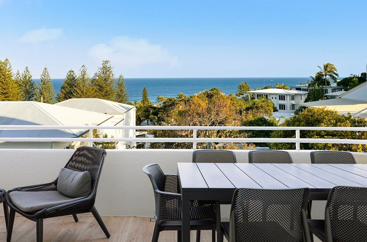 11 Cote D’Azure– Magnificent Ocean Views gallery image 4