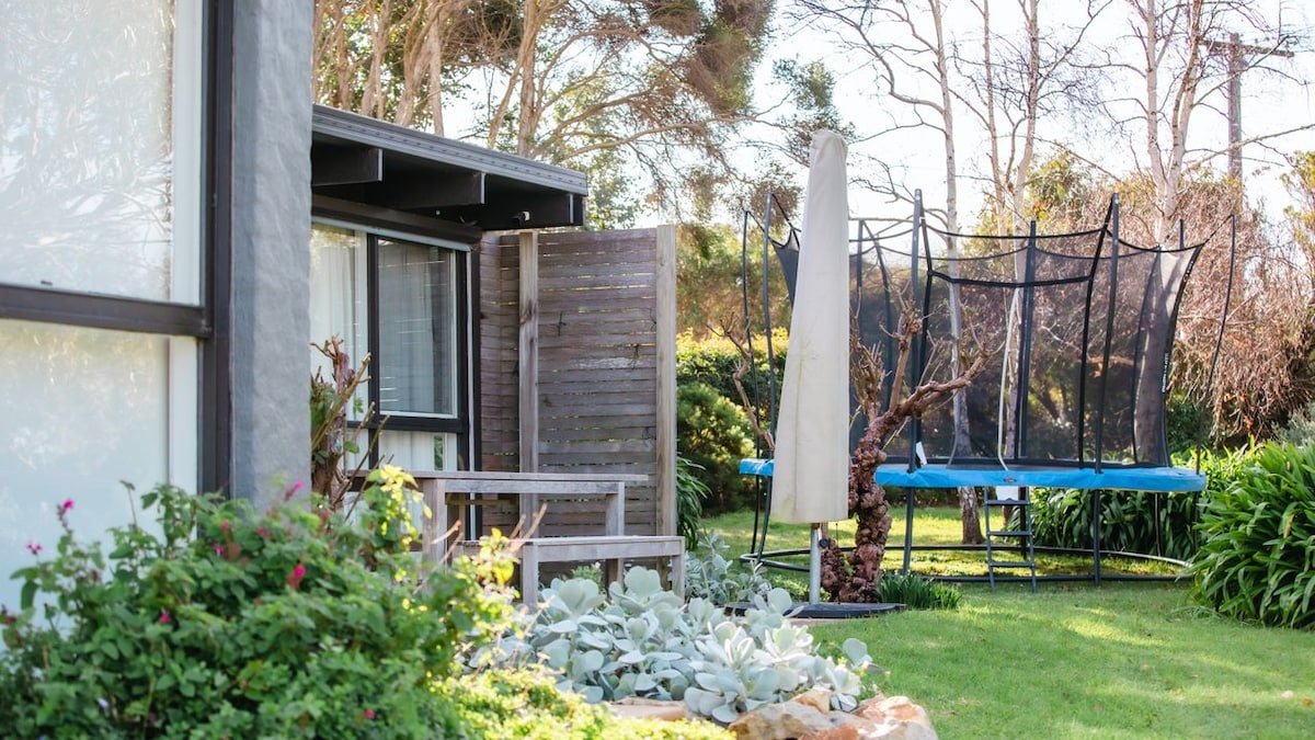 Manna Gum gallery image 5