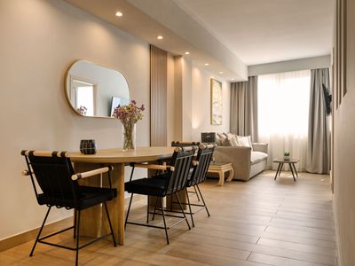 Acropolis Muses – Terpsichori