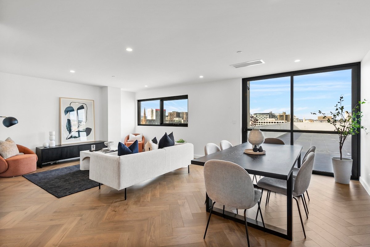 Hobart CBD Roof Top Penthouse gallery image 5