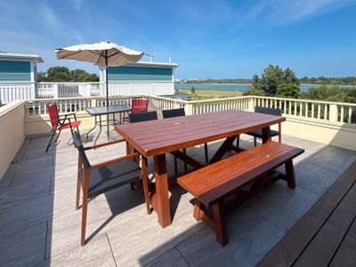 (DR52) Spacious 6 bed, Close to City, Roof deck!