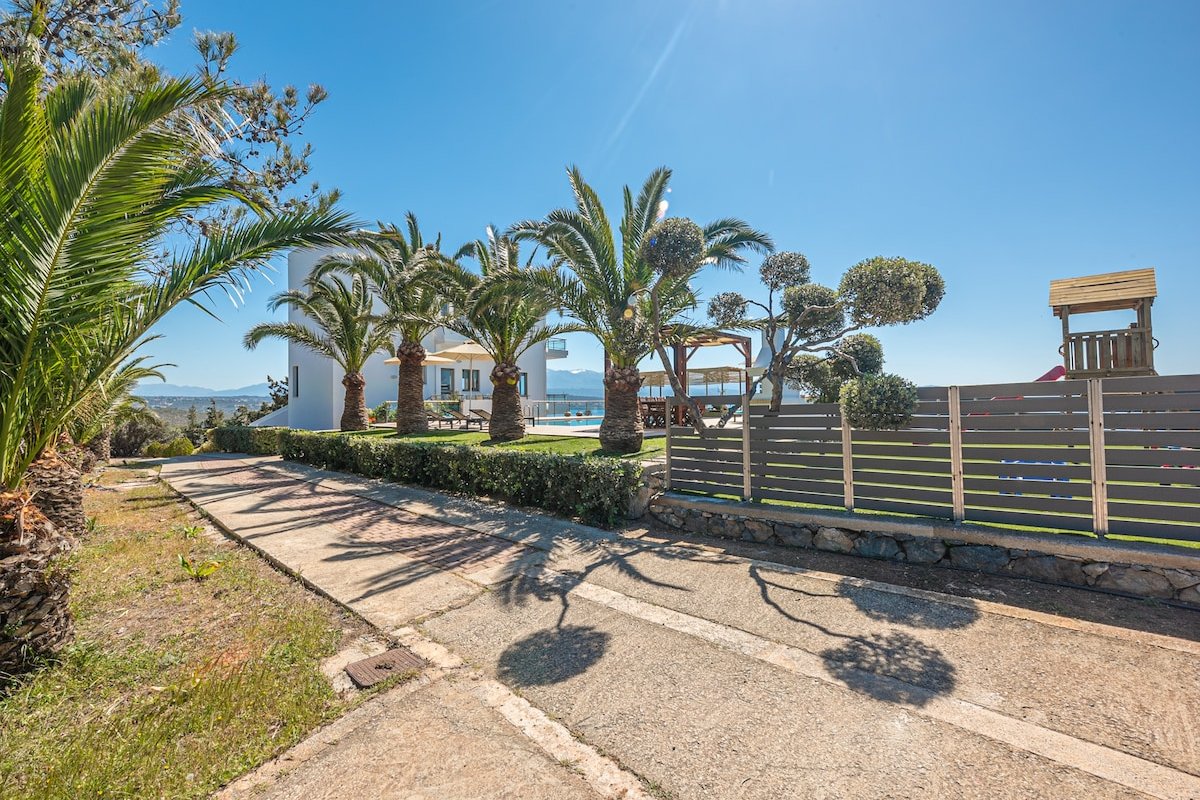Villa del Sole, private pool and amazing sea view gallery image 5