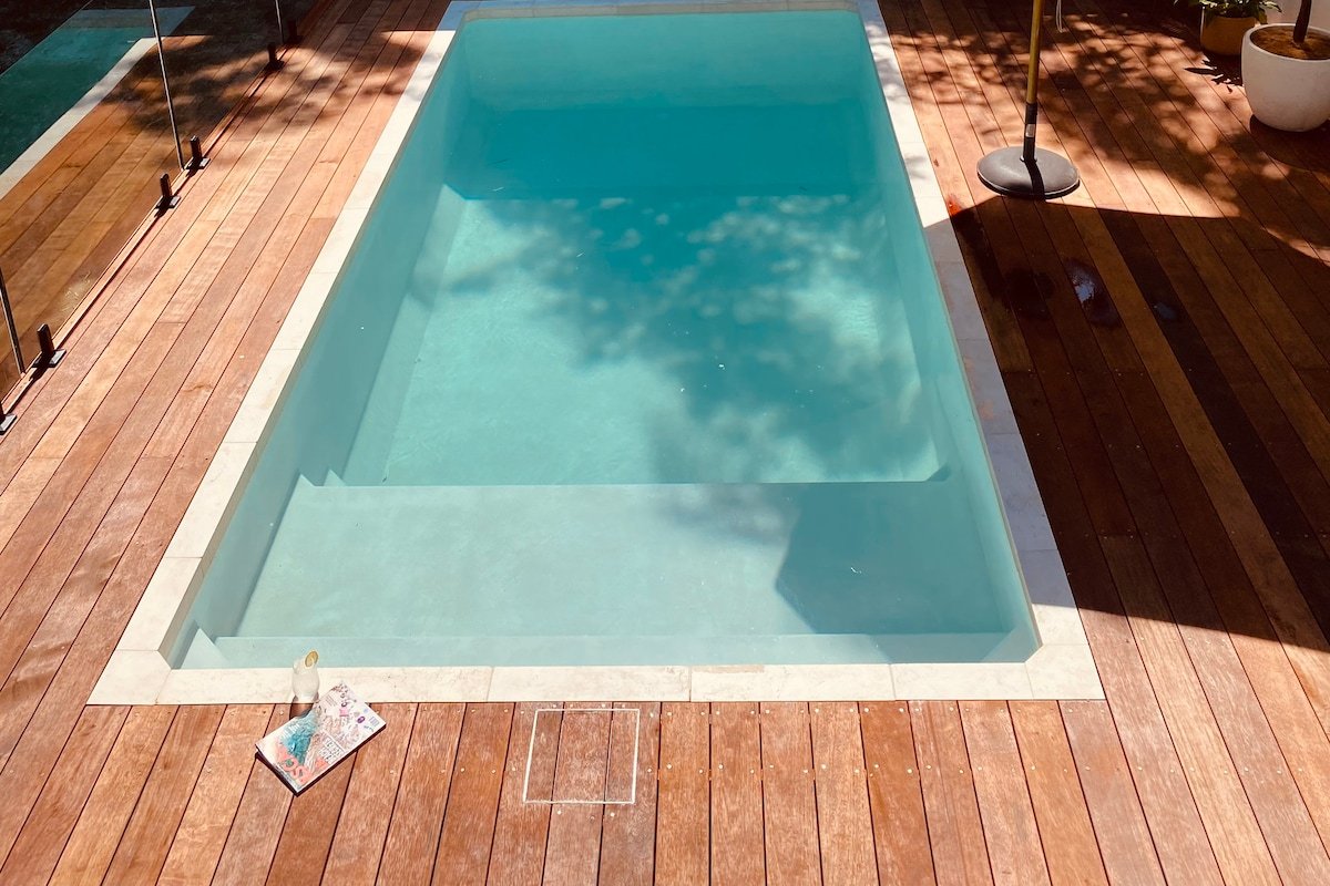 TEMPLE BEACH HOUSE gallery image 5