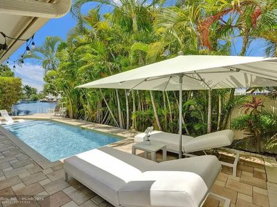 Lux Waterfront Getaway: 6min to beach & Pets-OK