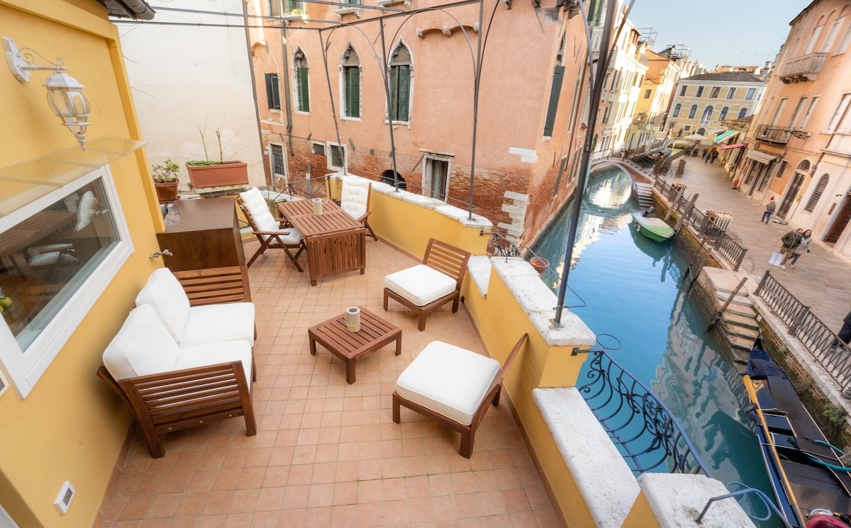 Ca’ Ophelia apartment gallery image 2