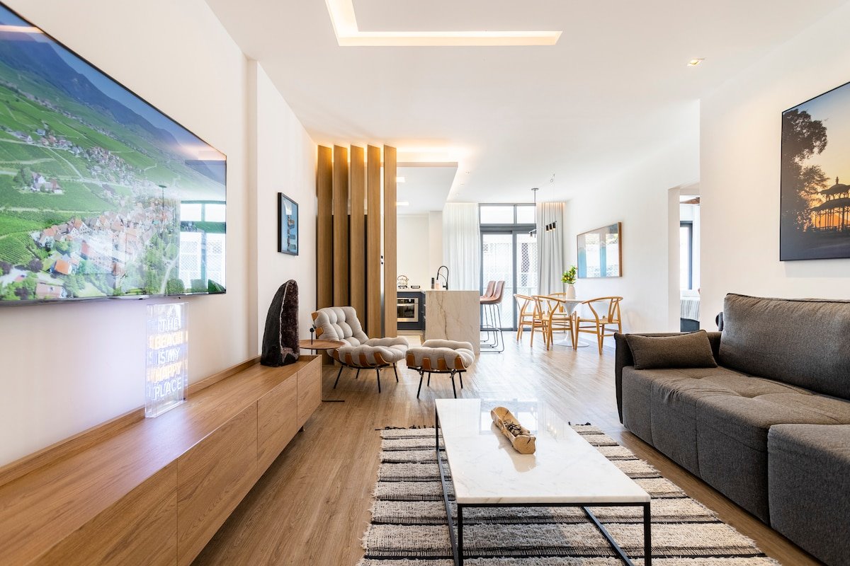 Fun-Filled Getaway on Ipanema Beach gallery image 2