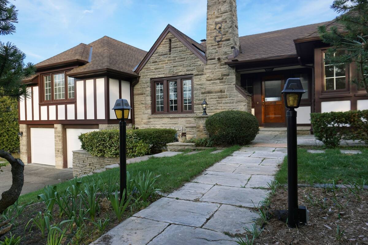 Private Pool Lakeview House gallery image 4