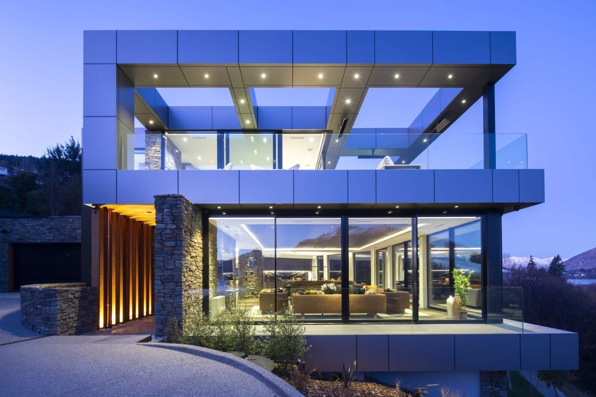 180 Park | Lakefront Masterpiece