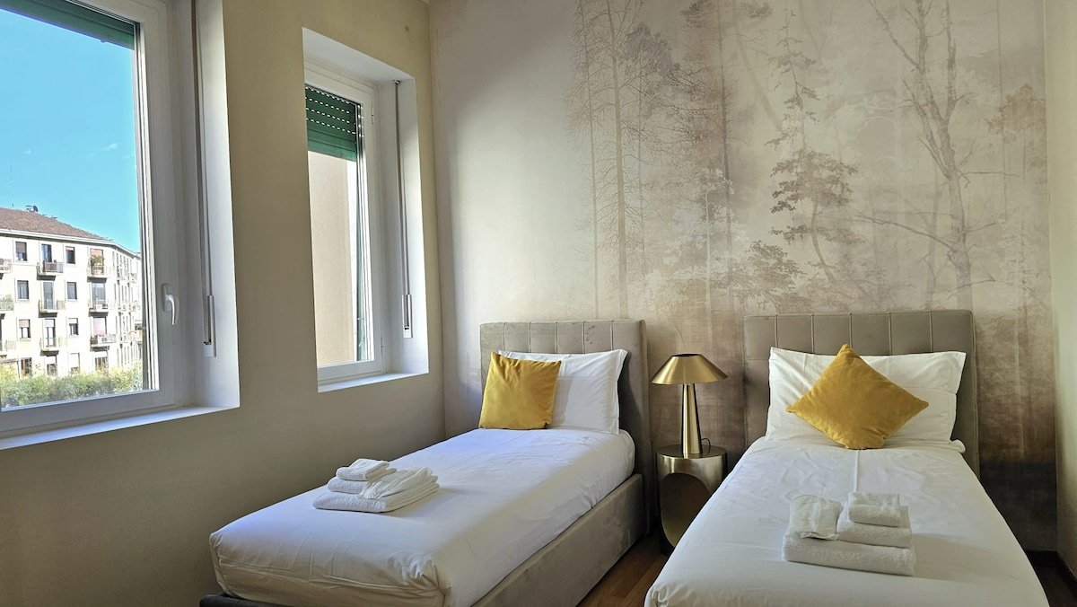 2 Bedroom Apartment with Terrace – 6 Guest – Duomo gallery image 5