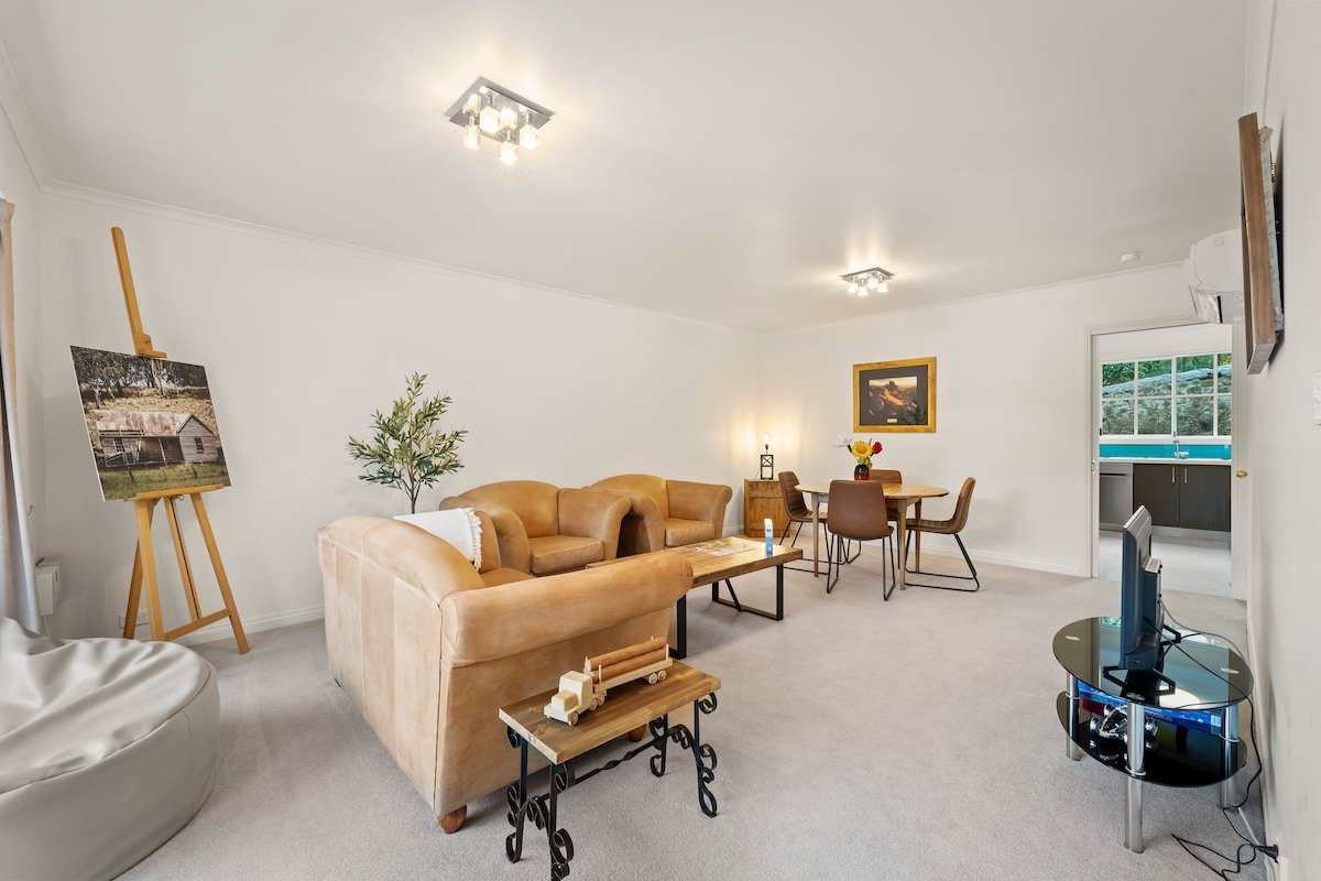 Hobart City Townhouse gallery image 3