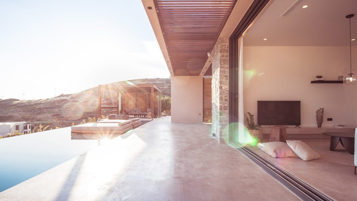 Two Storey Villa with Sea View gallery image 3