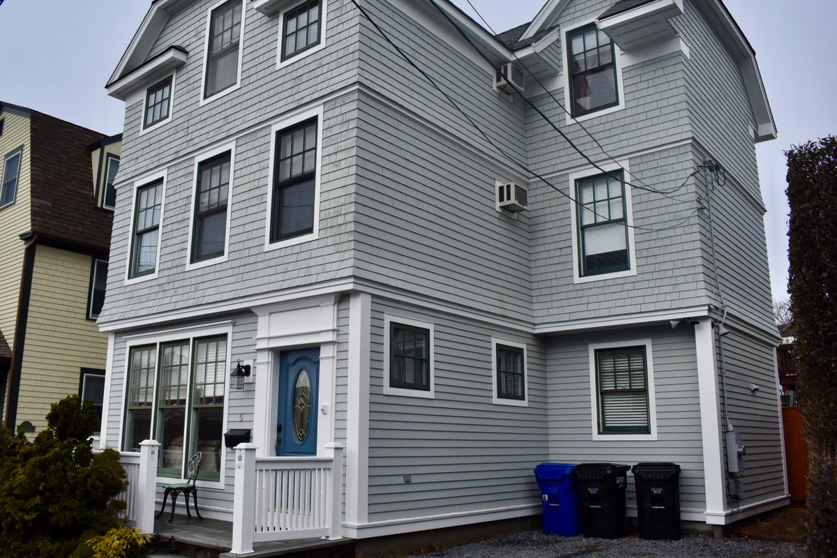 Modern Cottage in Downtown NPT-Walk to All