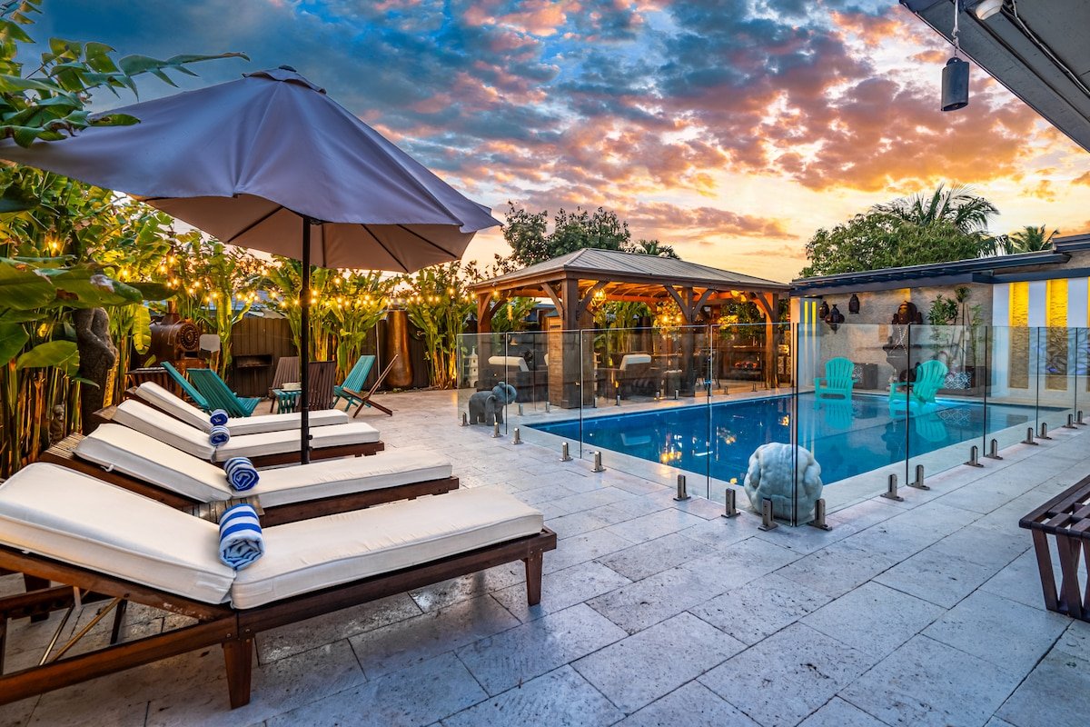 Bamboo Bliss | Pool | Putting Green | Pizza Oven gallery image 2