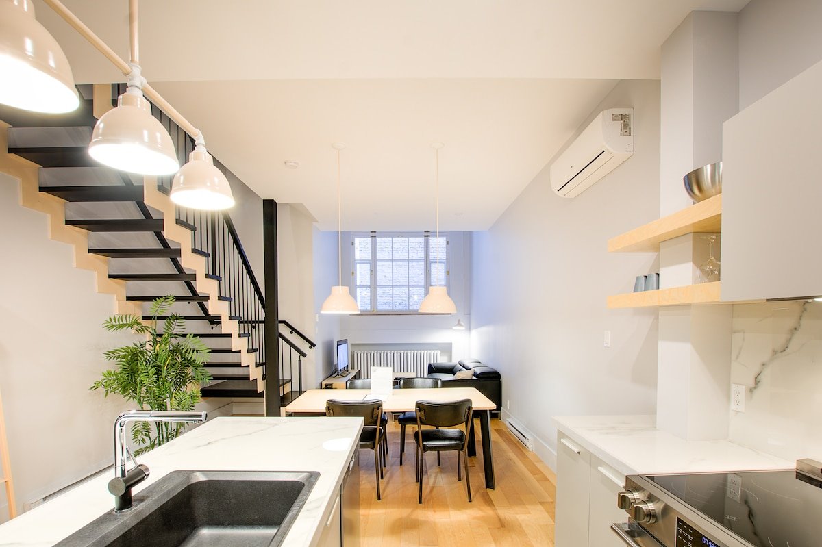 SP108-Les Lofts St-Pierre – Par Les Lofts Vieux-QC gallery image 2