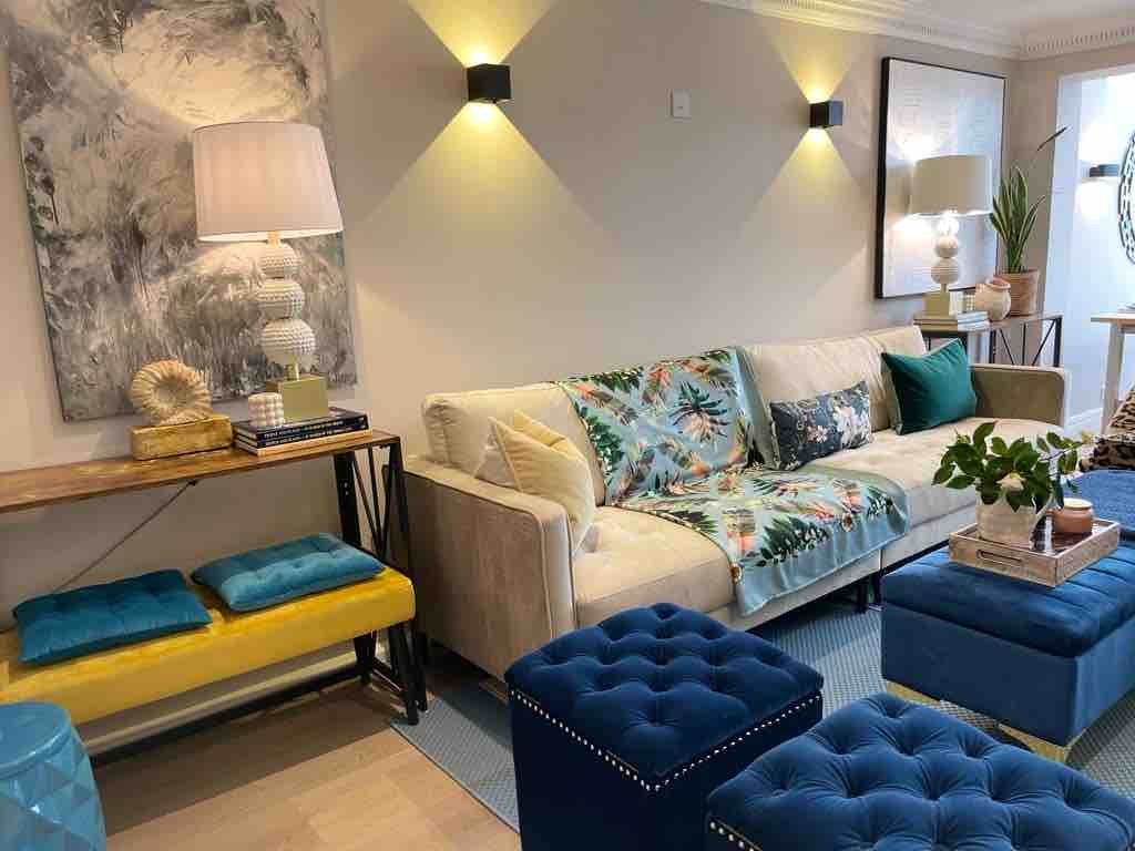 Chelsea & Kensington 4 Bed Townhouse with Parking gallery image 2