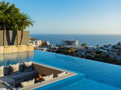 Full Staff – Maison de Cortes by Cabo Villas