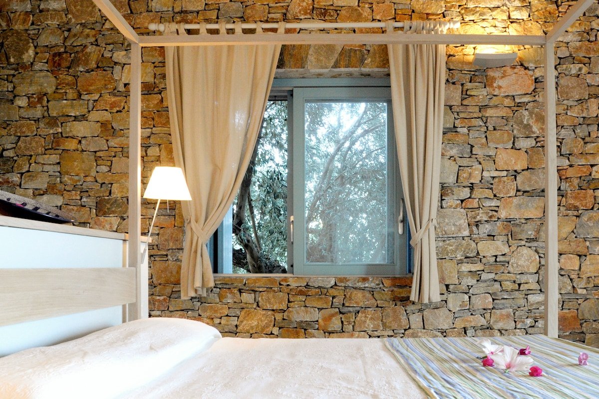 Villa Adelphia gallery image 2