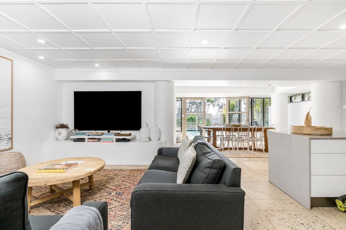 East Coast Escapes | Lawson House 1 gallery image 5