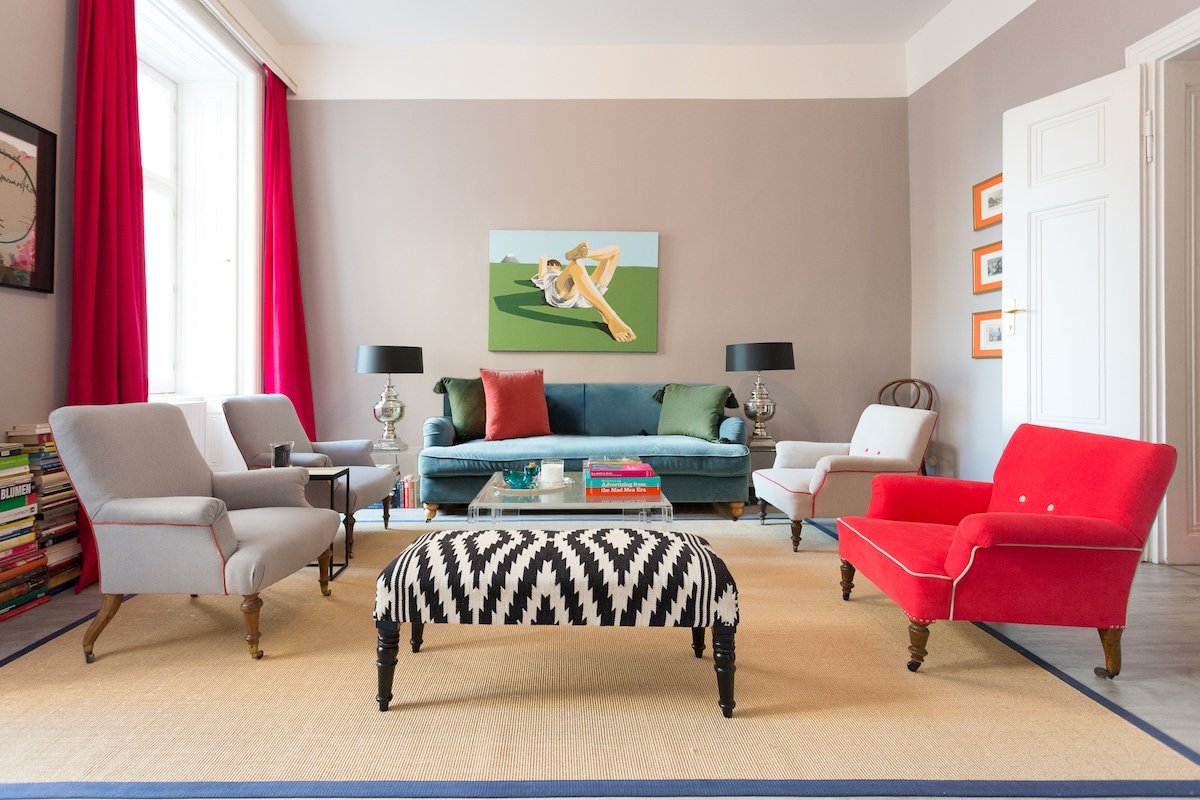 Generous Apartment Opera gallery image 2