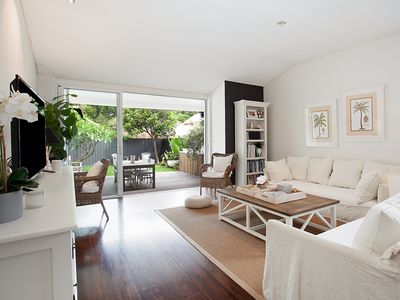 Luxury Beach Villa in Bondi Beach. Chambers Ave