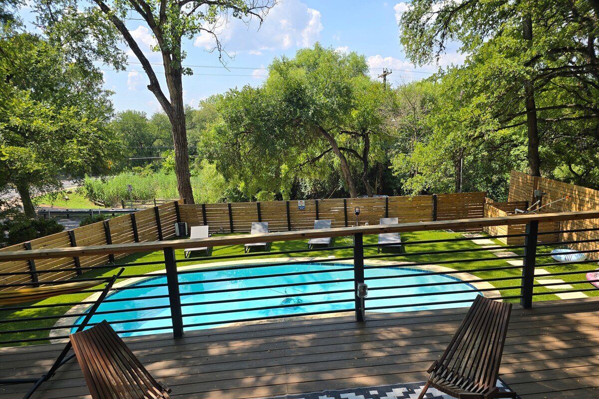 The Spring House. 4 bed 3 bath gallery image 3