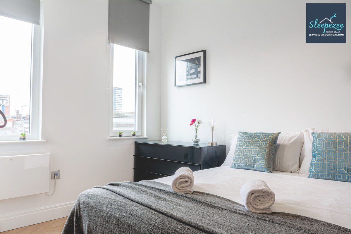 ✪ 2 BED Manchester Apt for✯Business/Family gallery image 4
