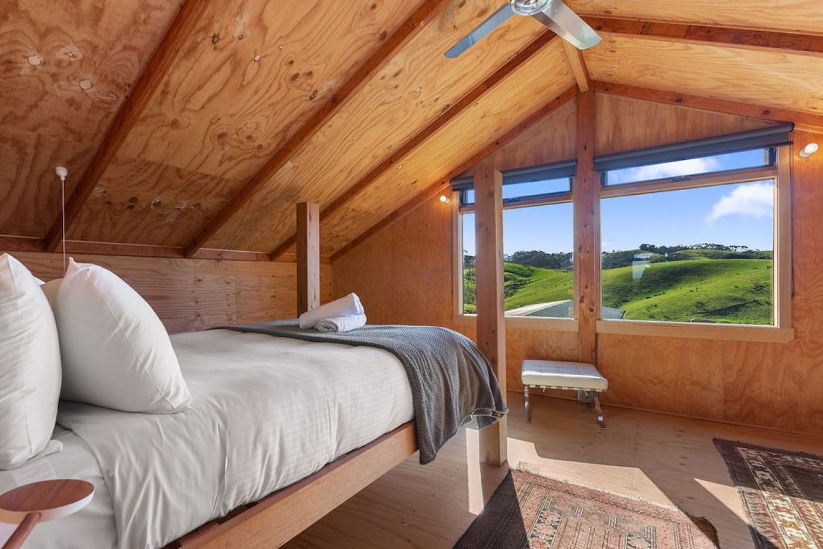 The Reverie Barn – Sauna & Views gallery image 4