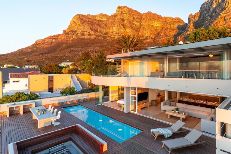 The Summit at Camps Bay - Luxury Villa  Views
