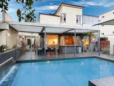 Lambert House – Lower & Middle levels