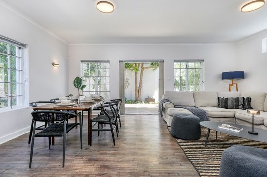 Sea Point Retreat 5