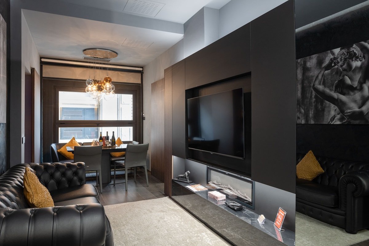 Galleria Duomo Suite – 2 Guests