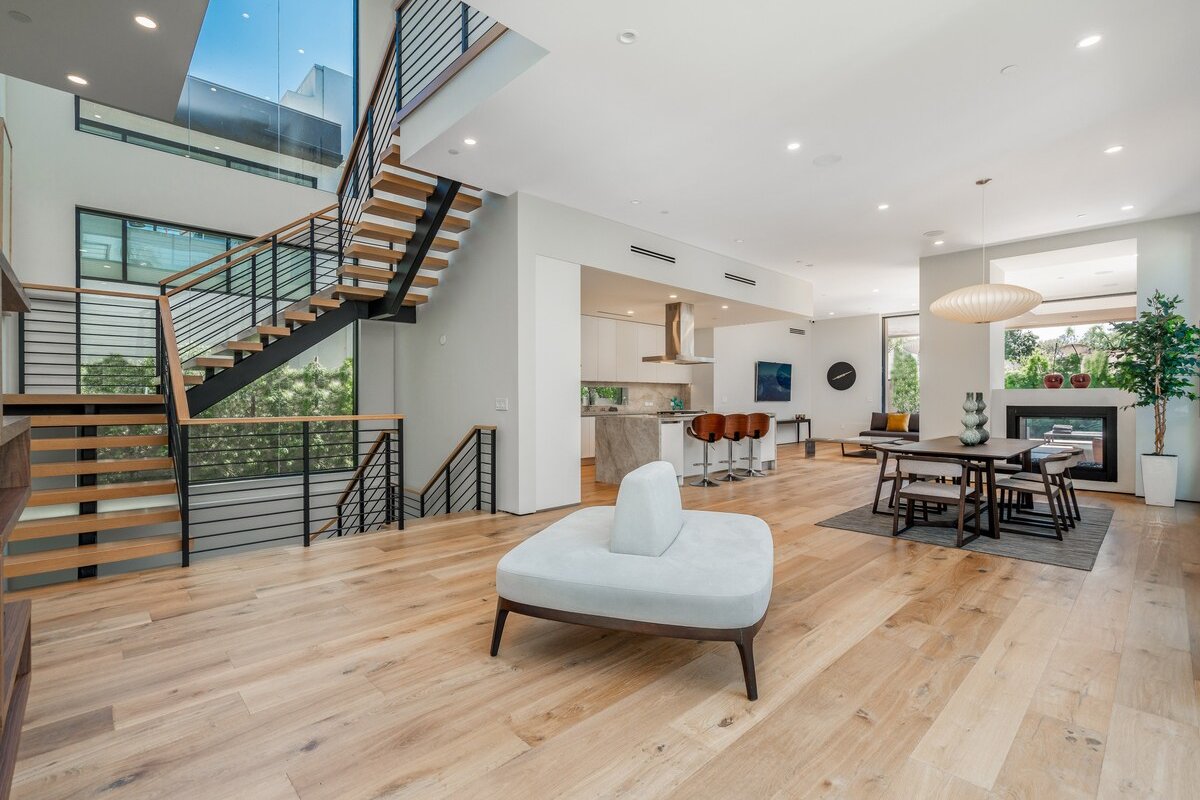 Villa Stella by LuxJB | Modern New Triplex in WeHo gallery image 4