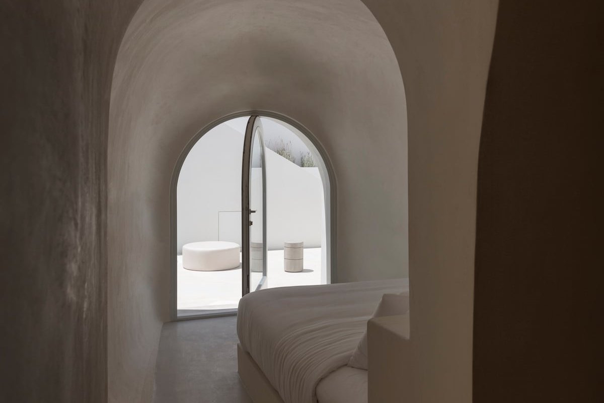 Villa Yard, Heated private pool, Caldera view gallery image 5