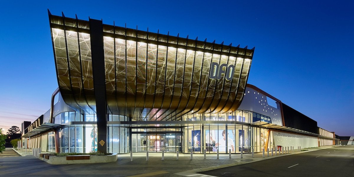 Perth Splendor: Elegant 4 BR, 4 Bath Retreat gallery image 5