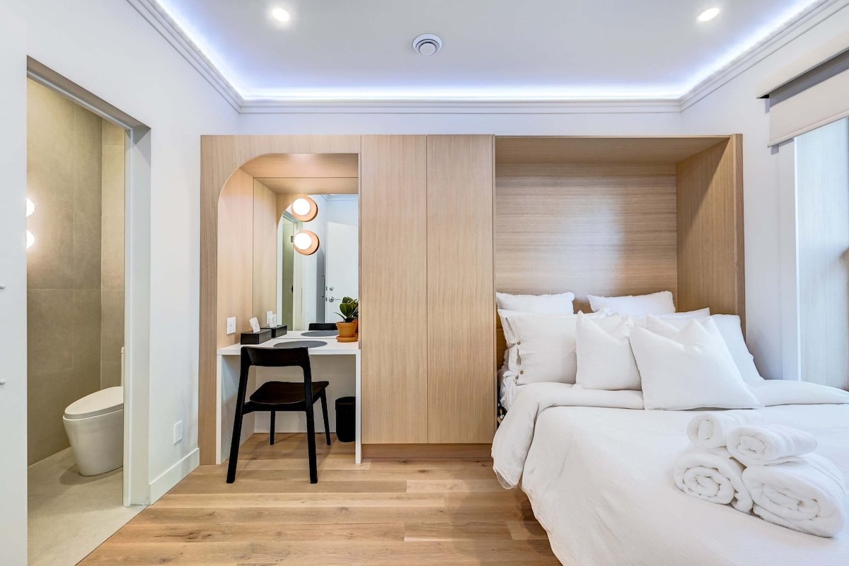 Boutique Hotel-Apartment | 5BR All-Ensuite gallery image 5